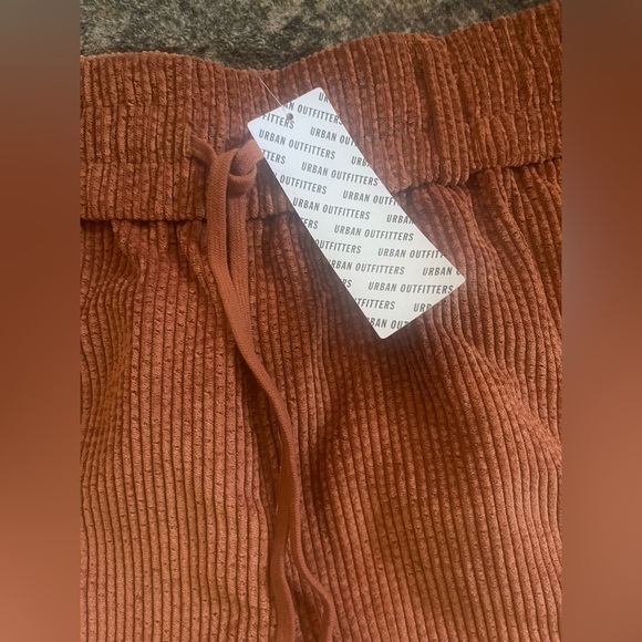 BDG Women's Corduroy Wide-Leg Pants - orangey brown - Picture 5 of 7